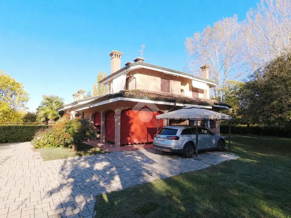 3 bedroom House for sale in Castello D'Argile