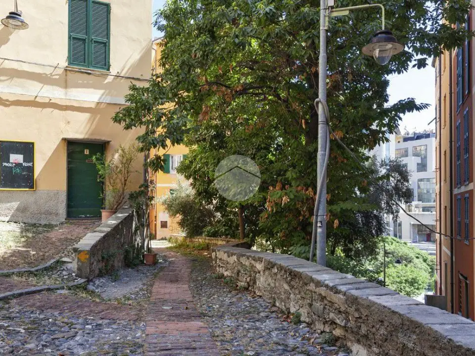 Trilocale in vendita a Genova