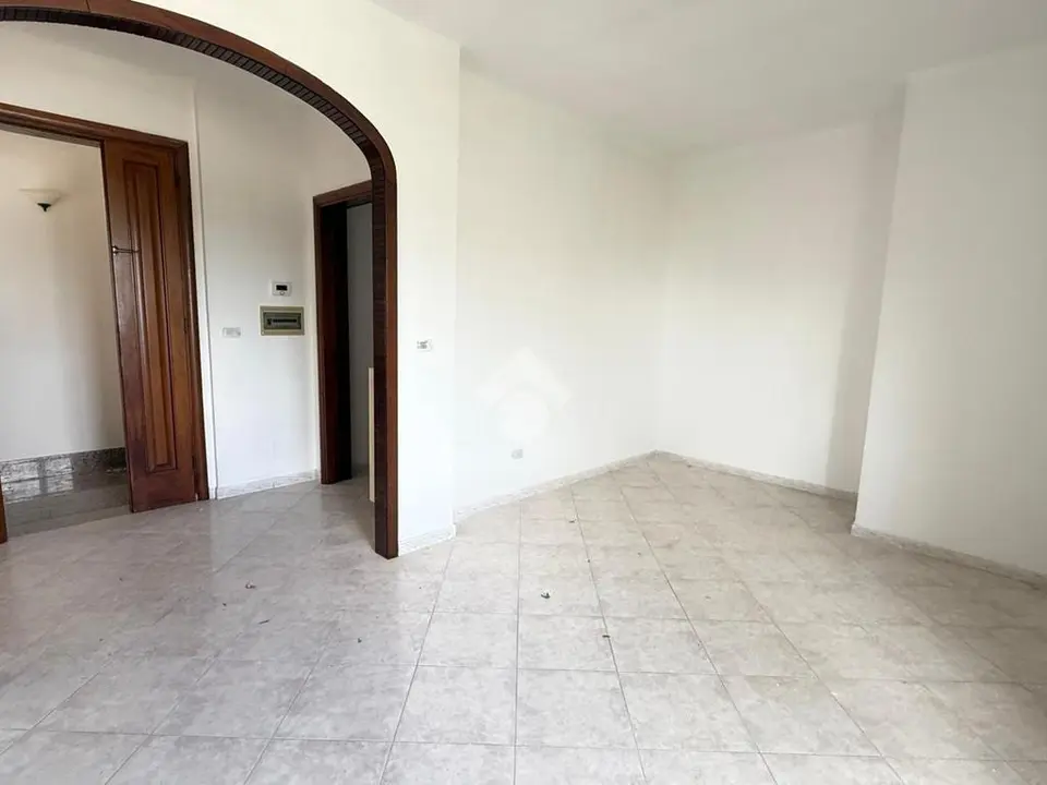 5 locali in vendita a Taviano