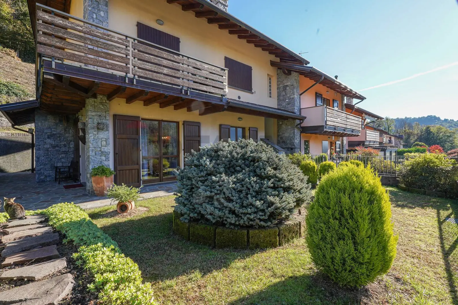 Appartamento in Vendita a Sant'Omobono Terme