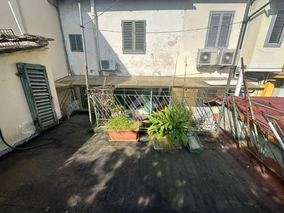 Casa semindipendente in vendita a Firenze - Brozzi