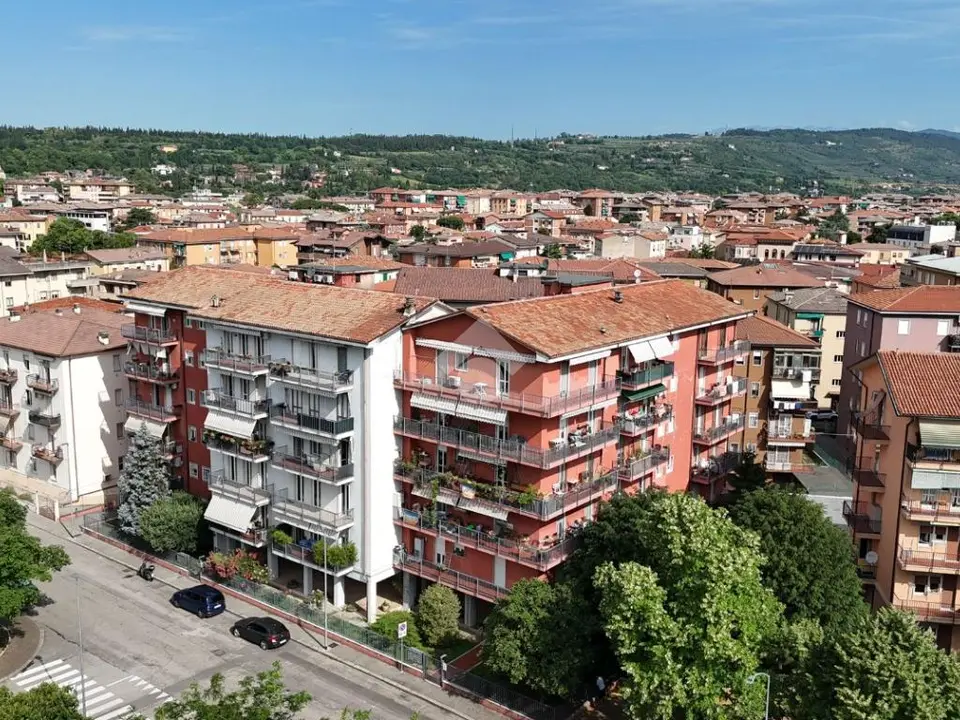 5 locali in vendita a Verona