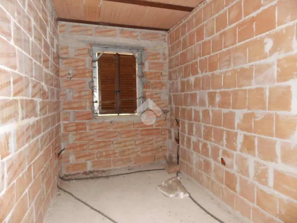 Casa indipendente in vendita a Foligno
