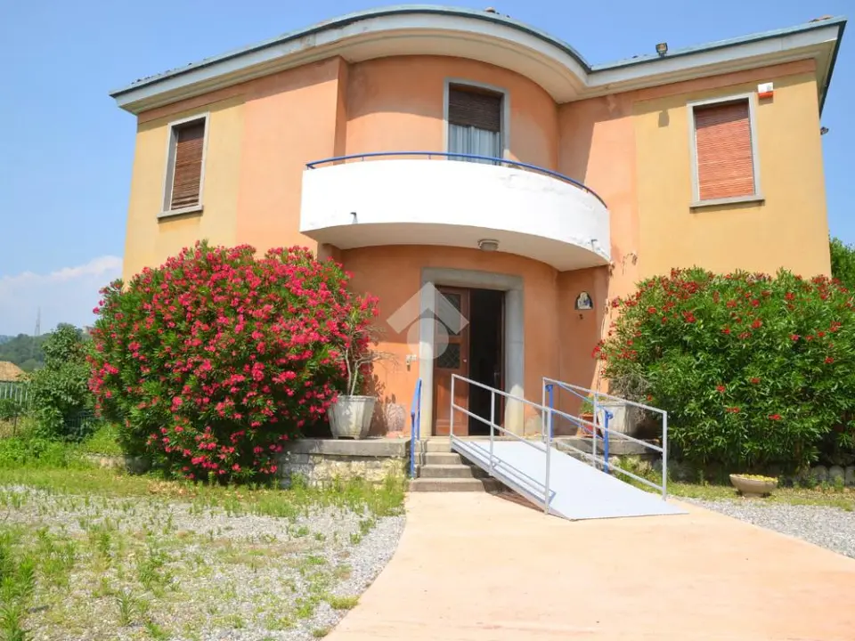 Villa singola in vendita a Grumello Del Monte