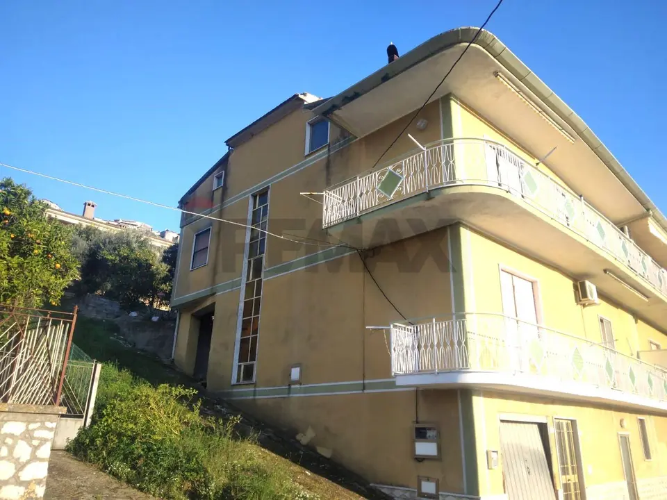 Casa Indipendente in Vendita a Castelforte