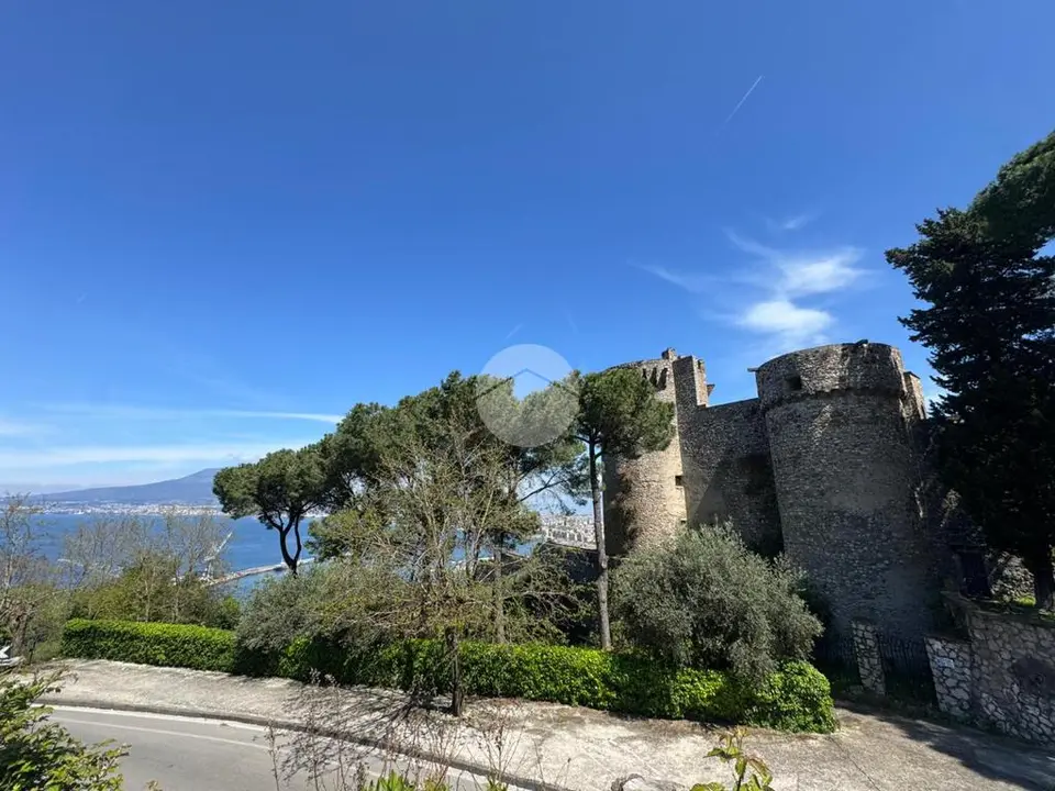 Rustico in vendita a Castellammare Di Stabia