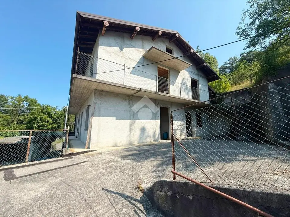 Casa indipendente in vendita a Capizzone