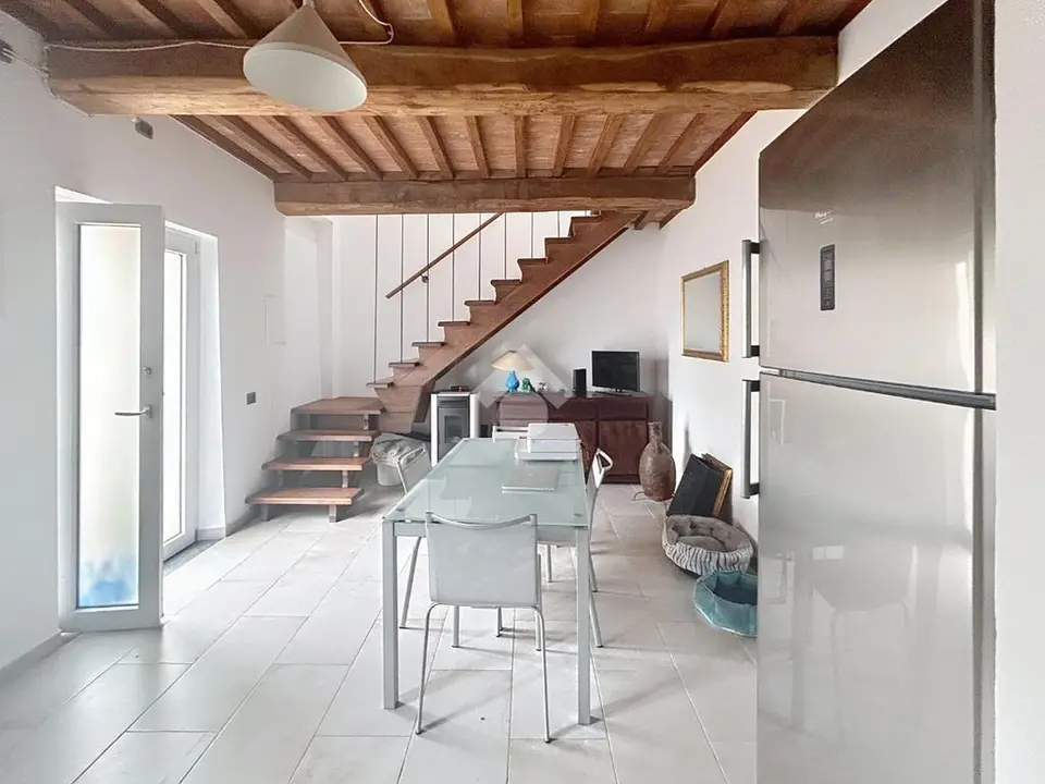 Casa indipendente in vendita a Cascina