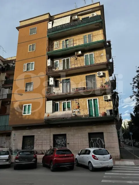 Appartamento in Via Calabria 45, Taranto (TA)