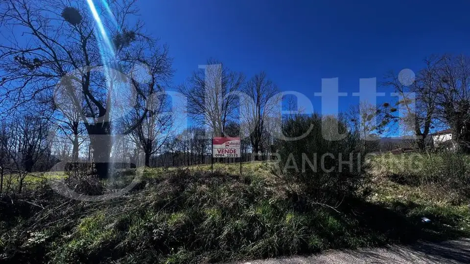 Terreno in Mangone via Pugliano snc, Mangone (CS)