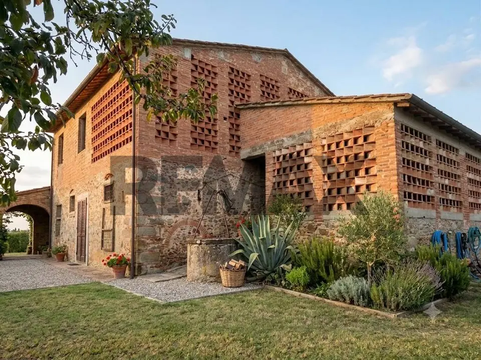 Rustico in Vendita a Altopascio