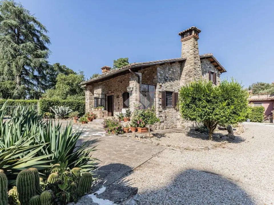 Villa singola in vendita a Manziana