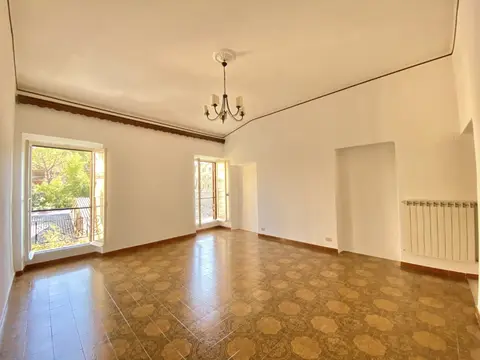 Appartamento in Via di San Francesco di Sales, Roma (RM)