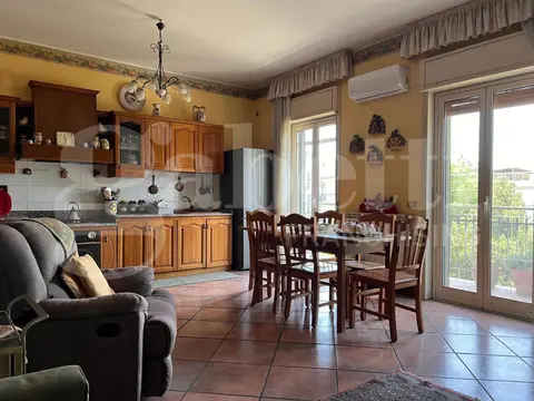 Appartamento in Via Barriera del Bosco 10, Sant'Agata li Battiati (CT)