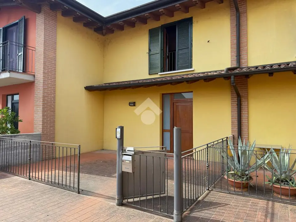 Villa a schiera in vendita a Borgo San Giacomo