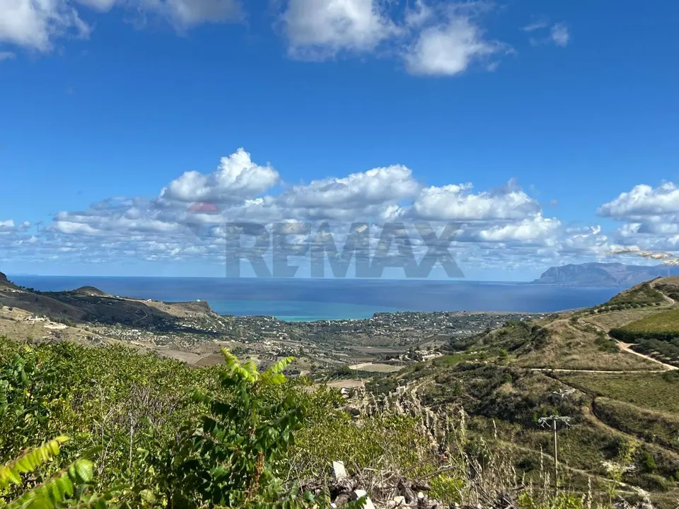 Terreno in Vendita a Castellammare del Golfo