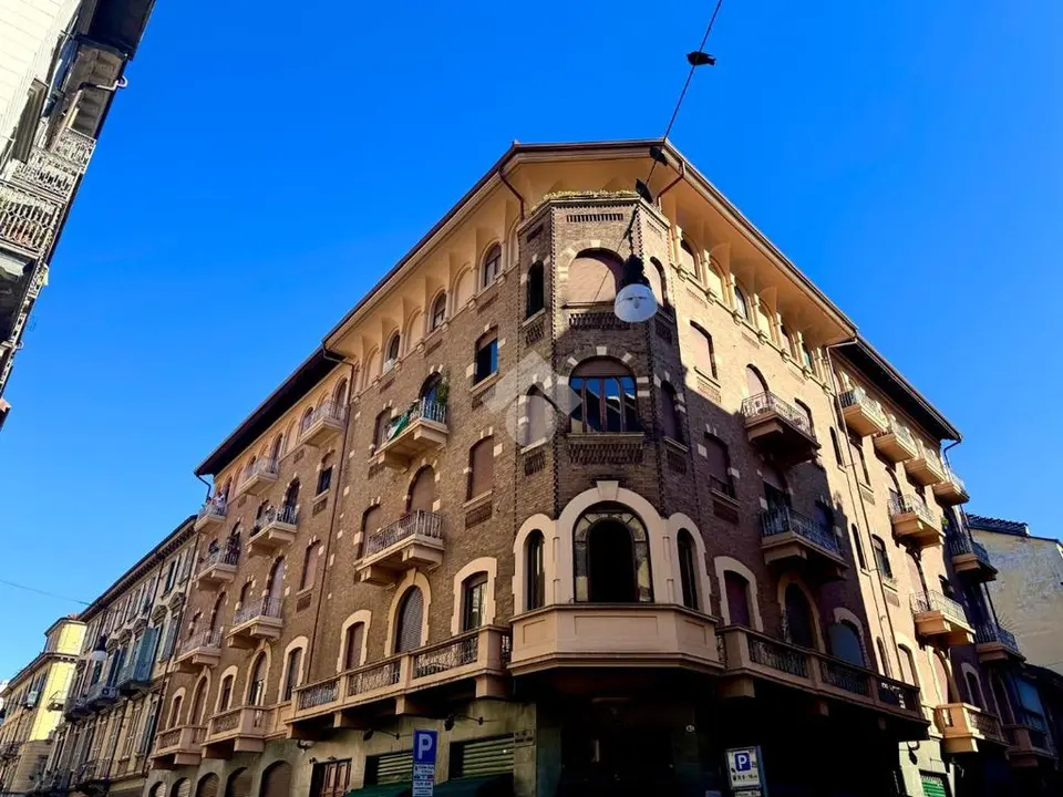 5 locali in vendita a Torino