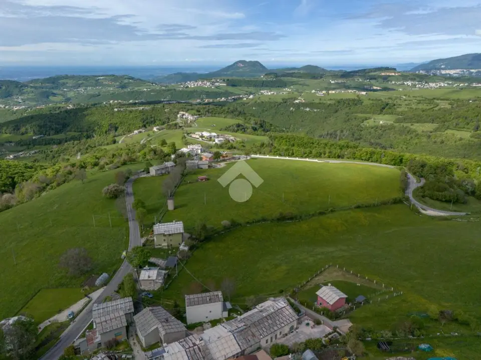 Ter. residenziale in vendita a Erbezzo