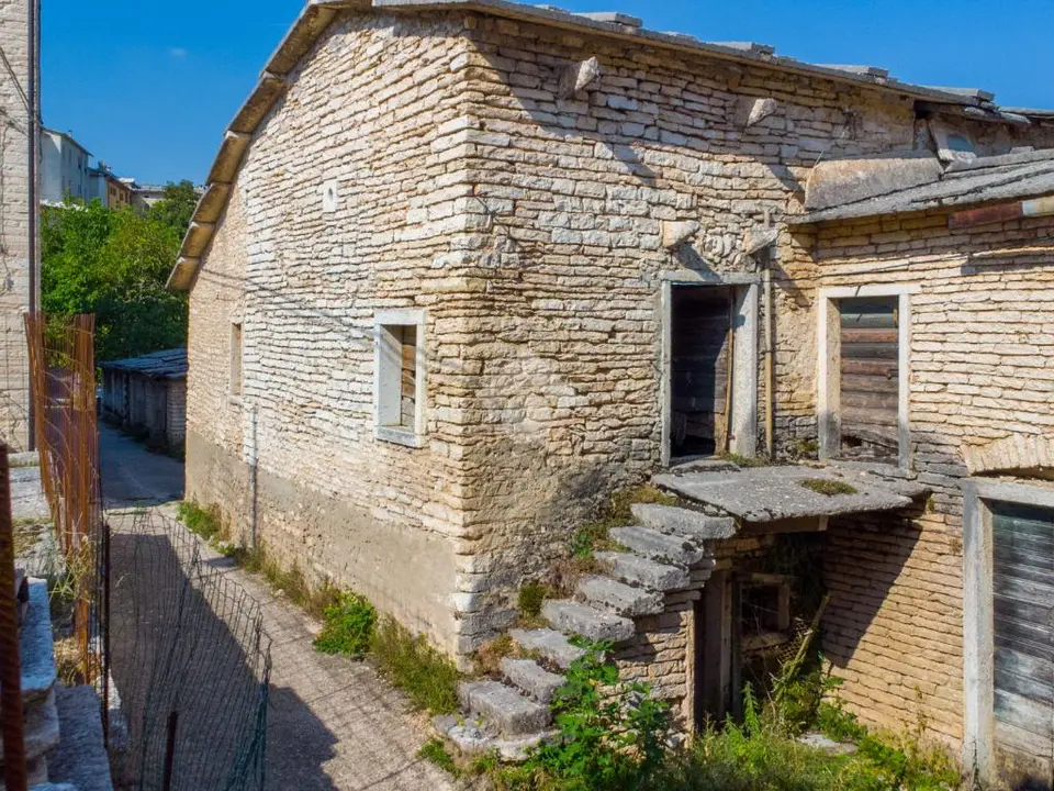 Rustico in vendita a Sant'Anna D'Alfaedo