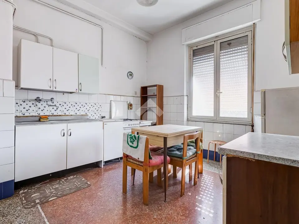 5 locali in vendita a Roma