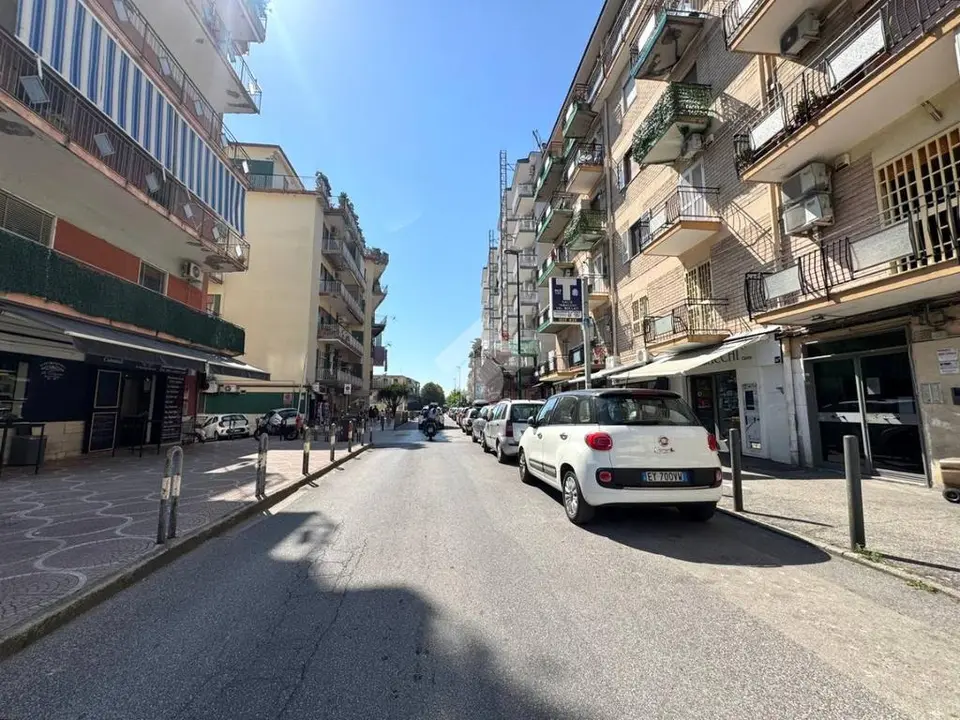 Trilocale in vendita a Napoli