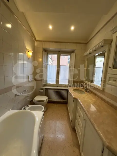 Appartamento in Via dei Servi 44, Modena (MO)