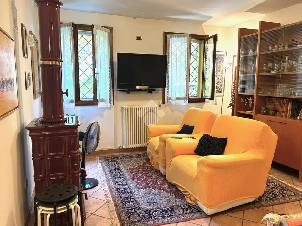 4 bedroom Villa for sale in Granarolo Dell'Emilia