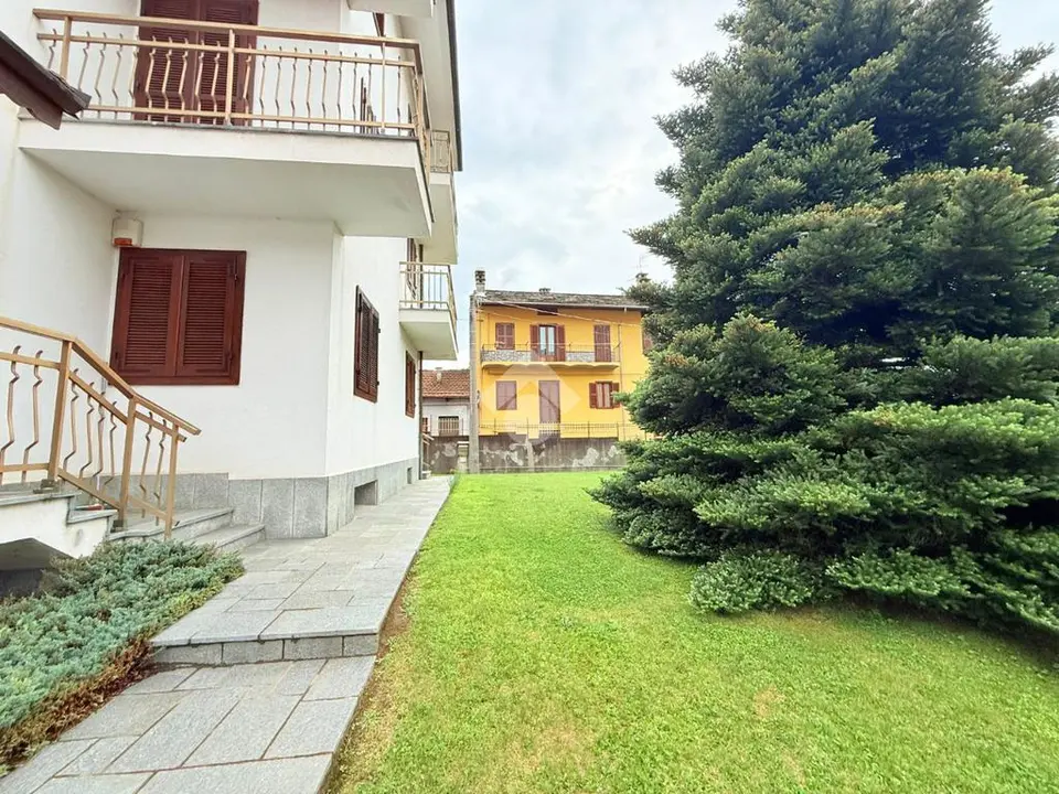 Monolocale in affitto a Lanzo Torinese
