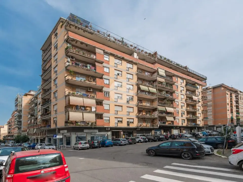 Quadrilocale in vendita a Roma