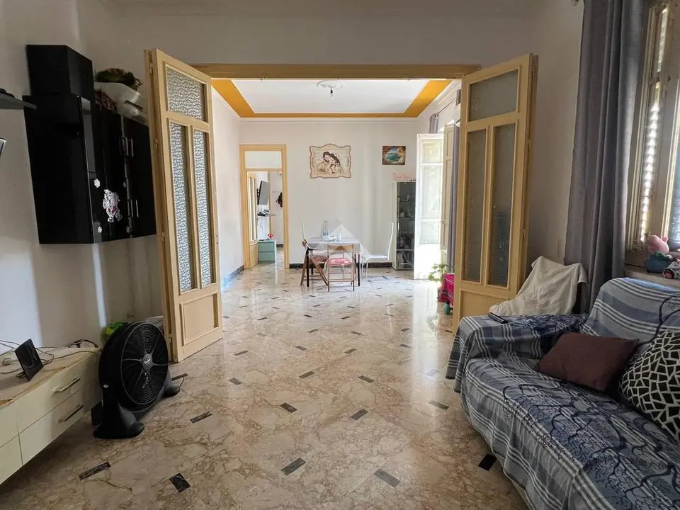 5 locali in vendita a Palermo