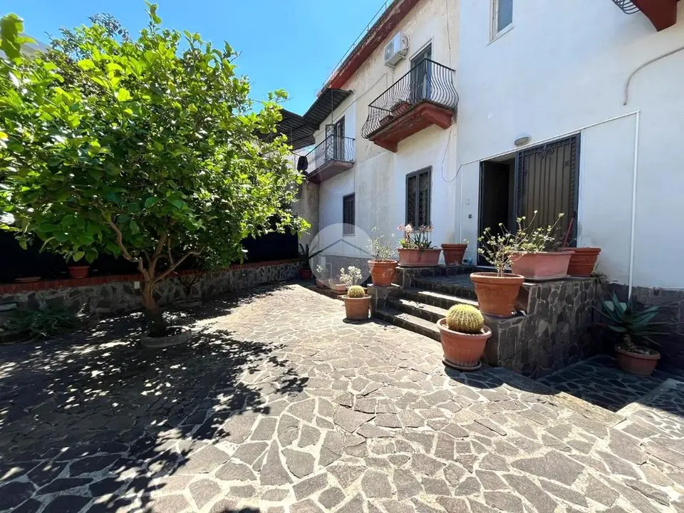 Quadrilocale in vendita a Pozzuoli