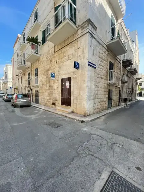 Ufficio a Ruvo di Puglia (BA)