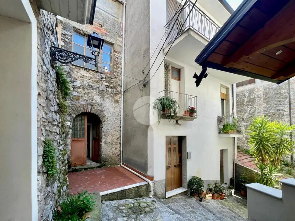 Trilocale in vendita a San Giovanni A Piro