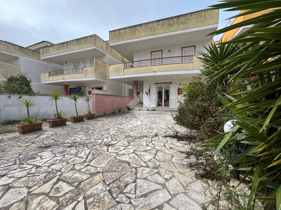 Villa a schiera in vendita a Sannicola