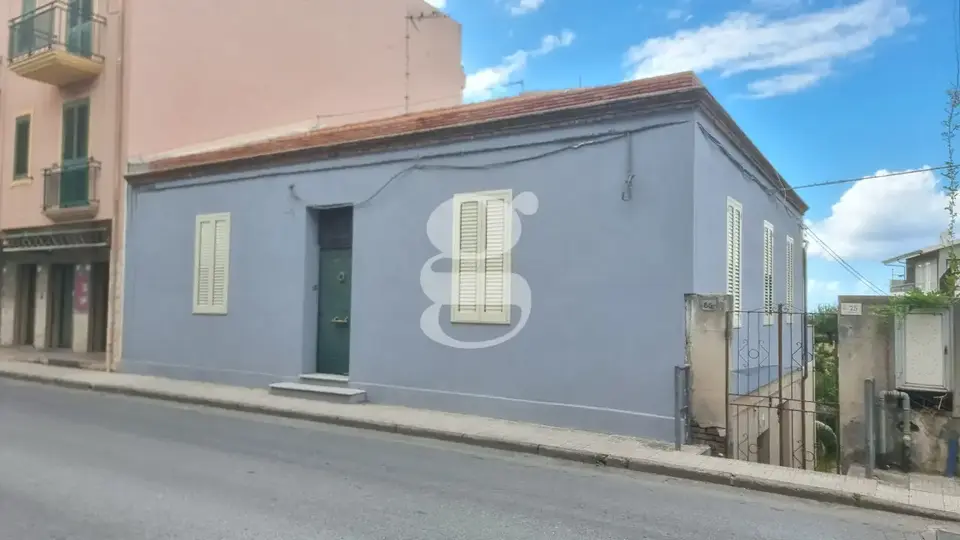 Casa Indipendente in Via Nazionale 73, Villafranca Tirrena (ME)
