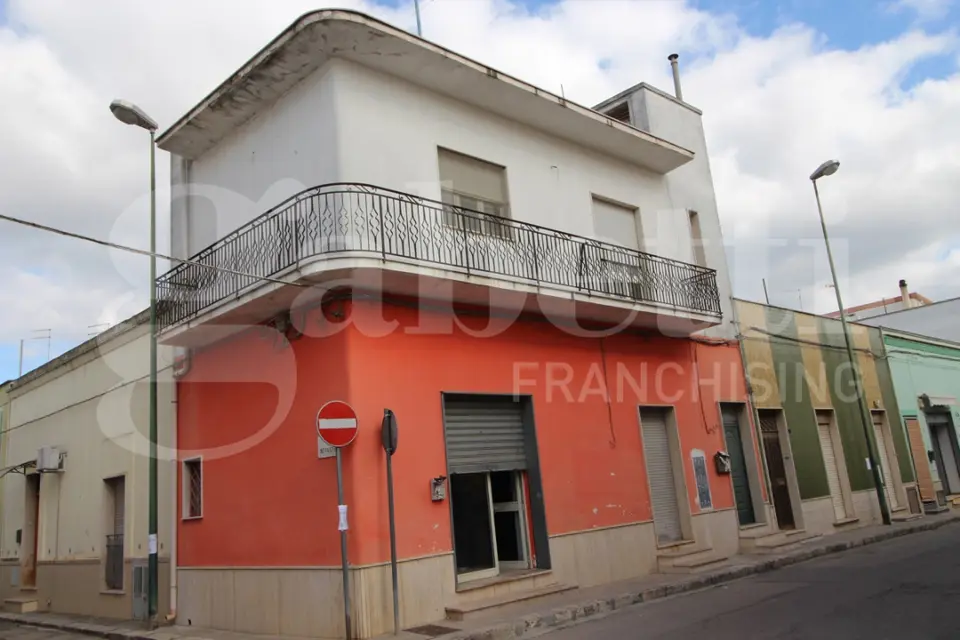 Negozio in Via Chidro 18, Manduria (TA)