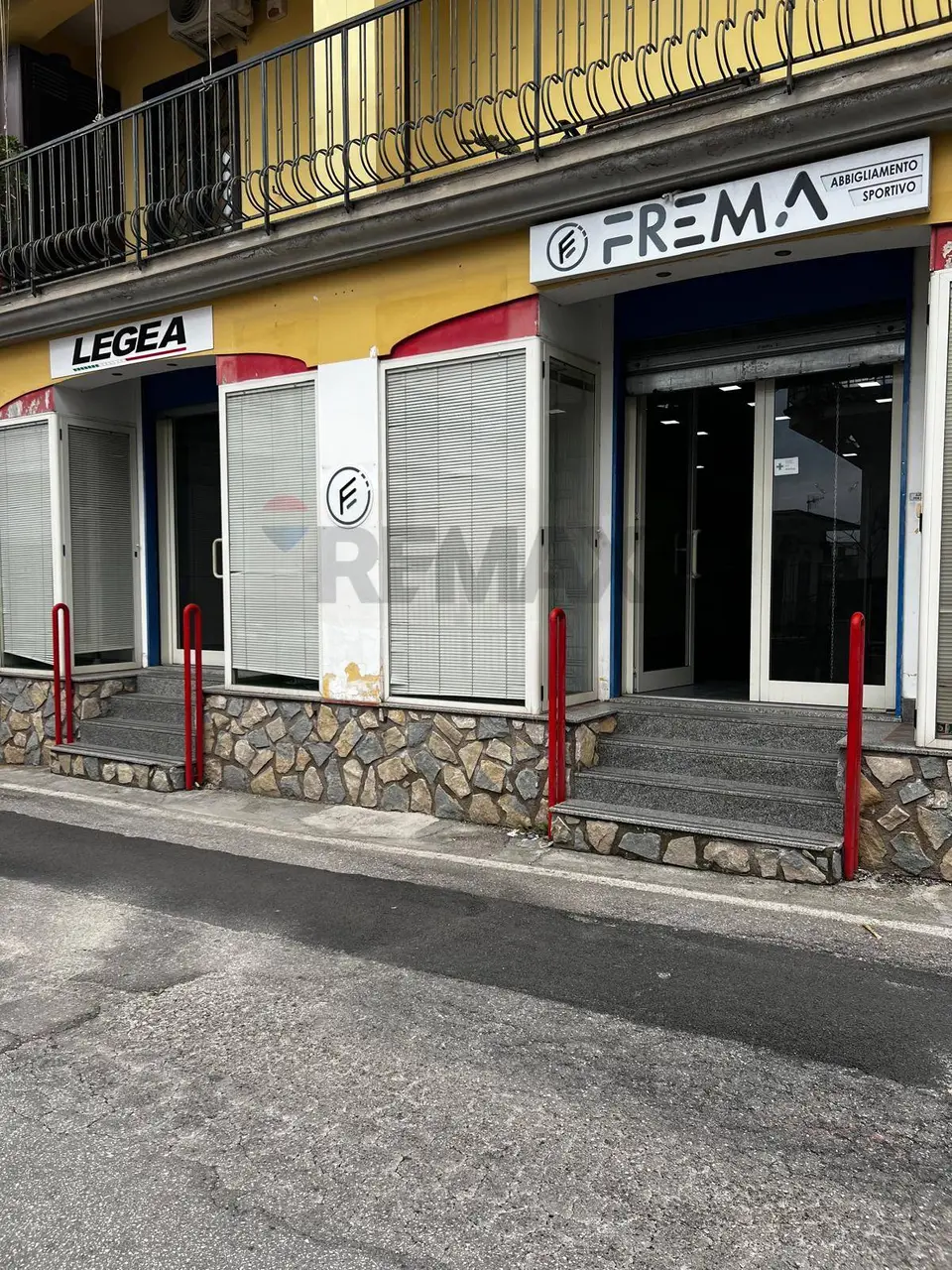 Negozio in Affitto a Sant'Antonio Abate
