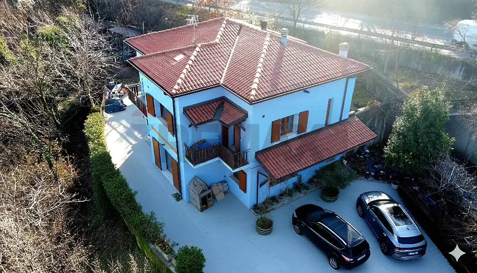 Casa Indipendente in Vendita a Pianico