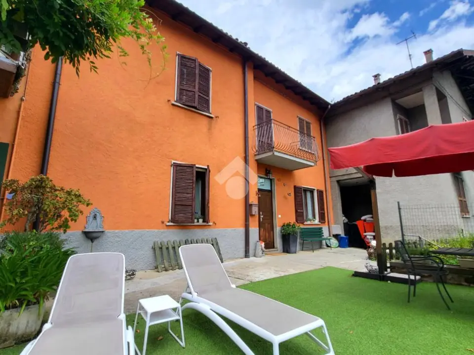 Casa semindipendente in vendita a Bergamo