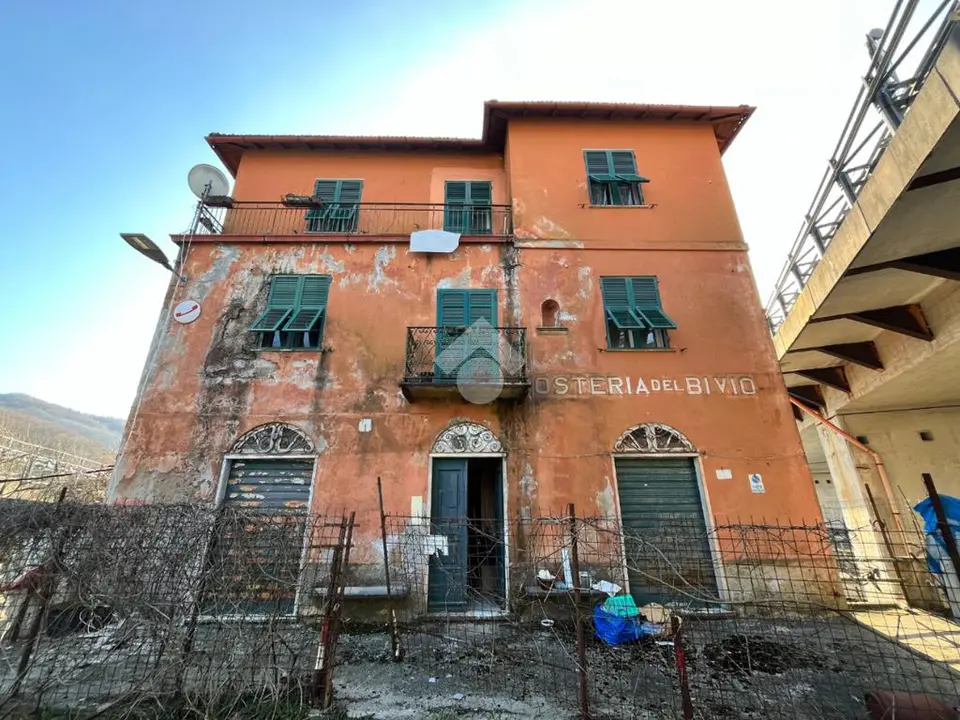 Casa indipendente in vendita a Torriglia