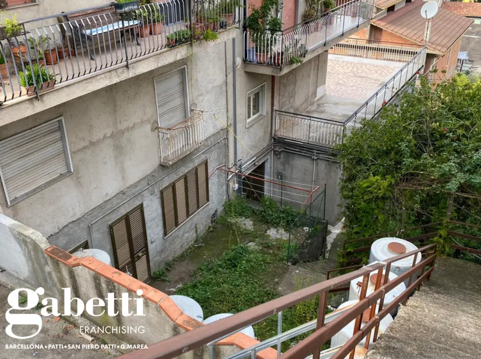 Casa Indipendente in VIA PALEOLOGO  0, San Piero Patti (ME)