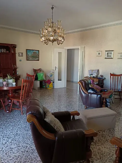Appartamento in VIA QUINTINO SELLA  80, Crispiano (TA)