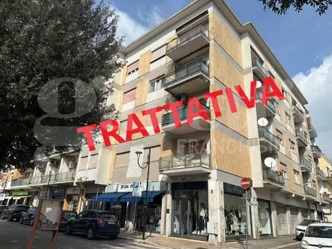 Appartamento in Largo Marconi 7, Aprilia (LT)
