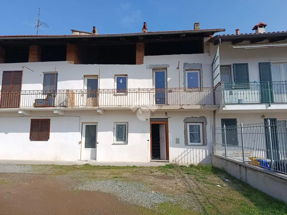 Casa semindipendente in vendita a Nole