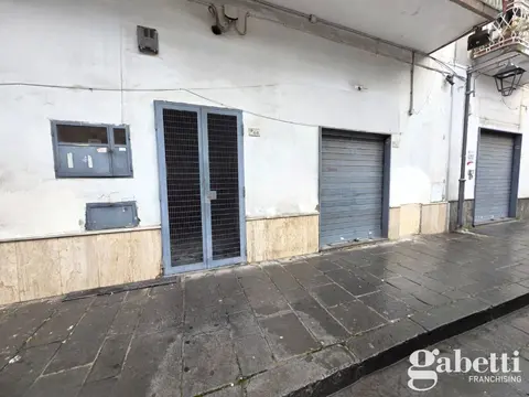 Negozio in VIA NAPOLI 00, Pomigliano d'Arco (NA)
