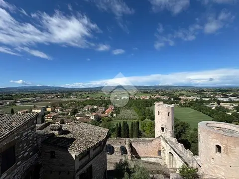Attico in vendita a Spello