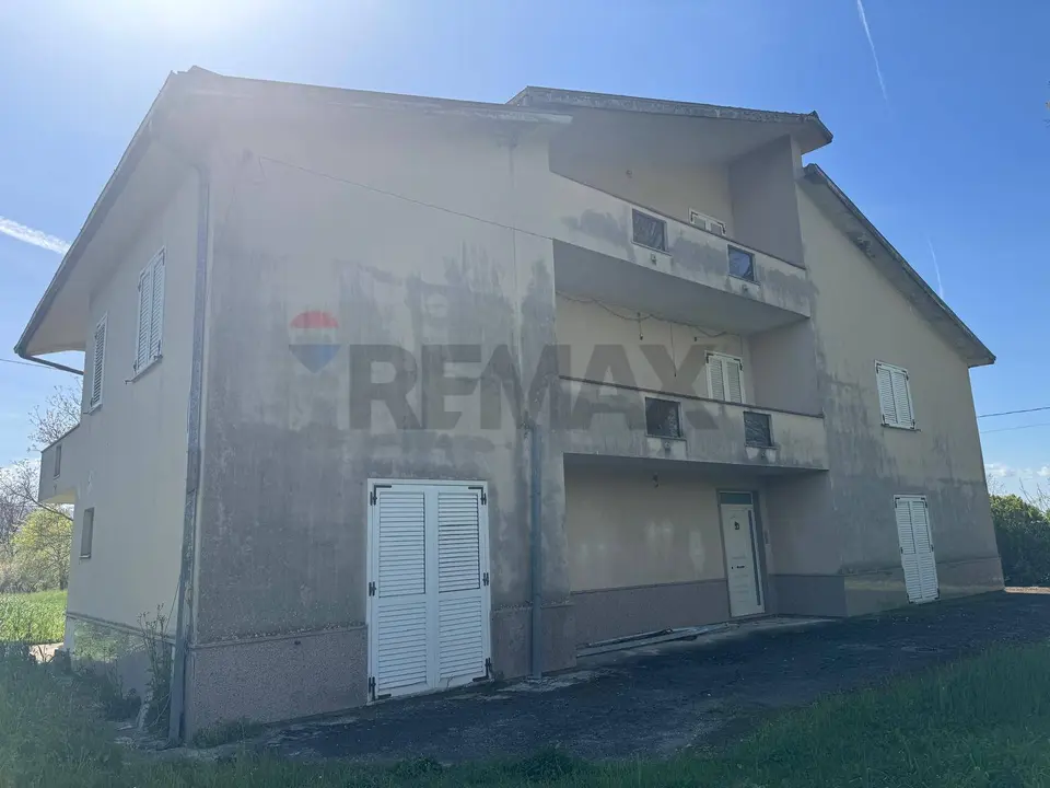 Casa Indipendente in Vendita a Cassino