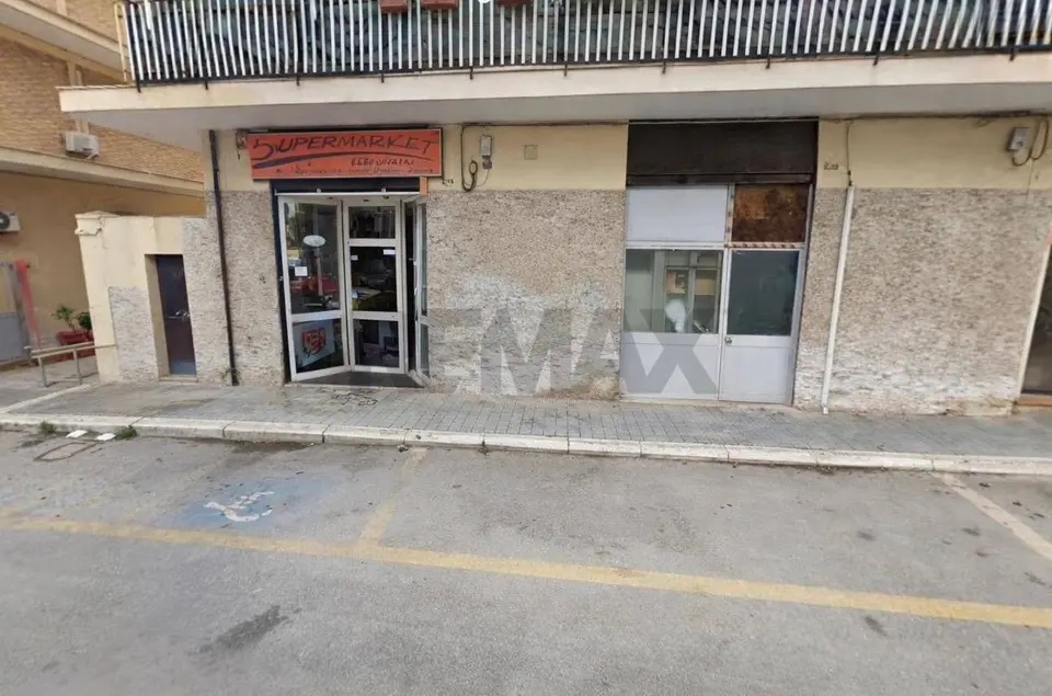 Commerciale Altro in Vendita a Bari