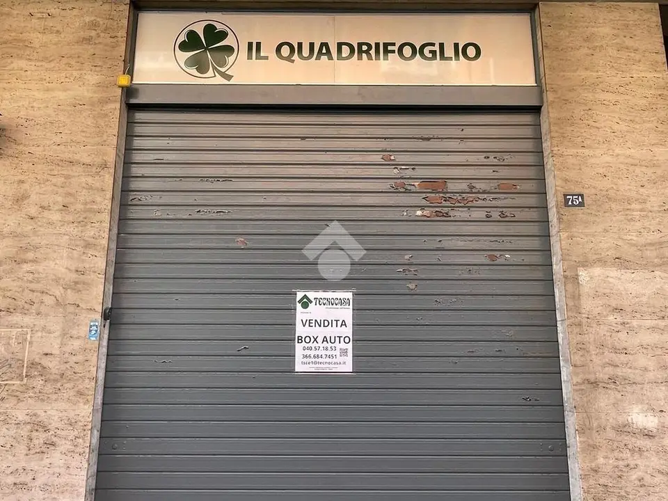 Box / posti auto in vendita a Trieste