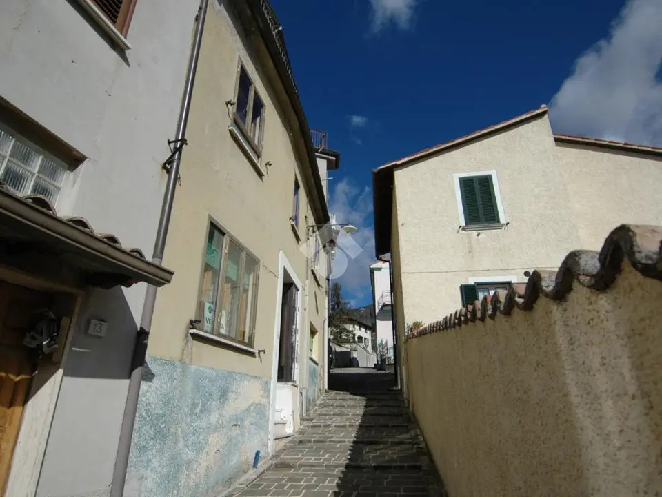 Casa semindipendente in vendita a Gualdo Tadino